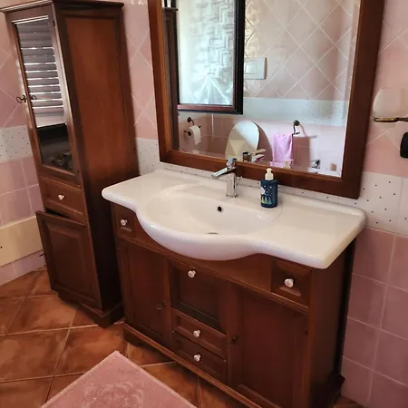 Holiday home Casa Bellavista A 2 Passi Da Balai *