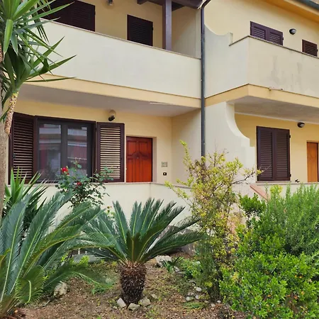 Holiday home Casa Bellavista A 2 Passi Da Balai *